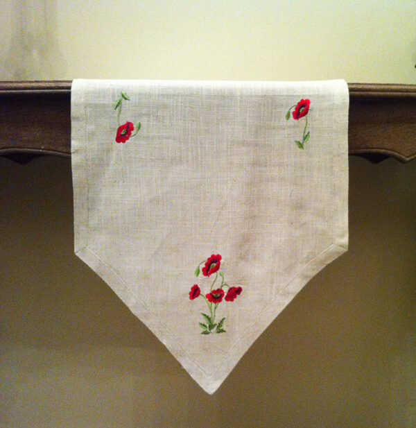 F366 Table Runner Poppy -- 50x150cm-10961