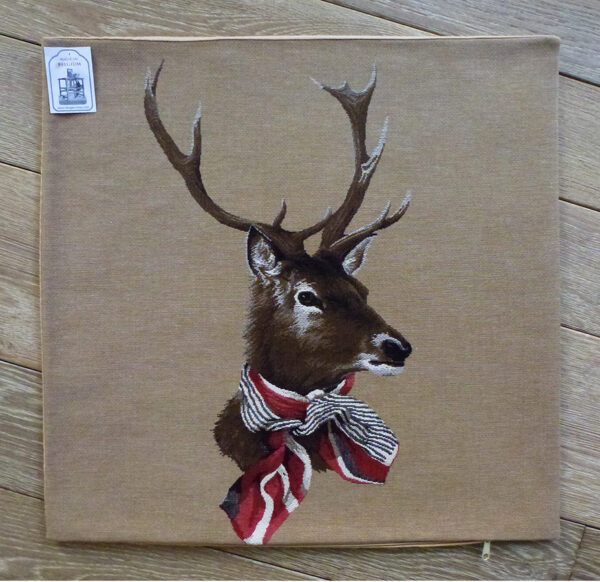 Cushion Deer -- 45x45cm-11305