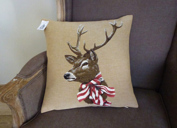 Cushion Deer -- 45x45cm-11310