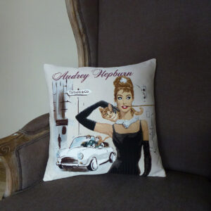 Cushion Audrey Hepburn -- 40x40cm-11260