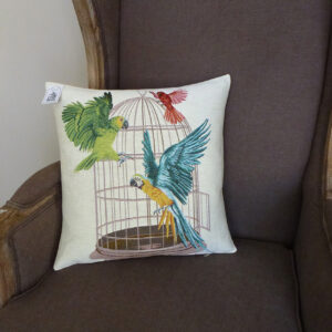 Cushion Parrots -- 45x45cm-11287